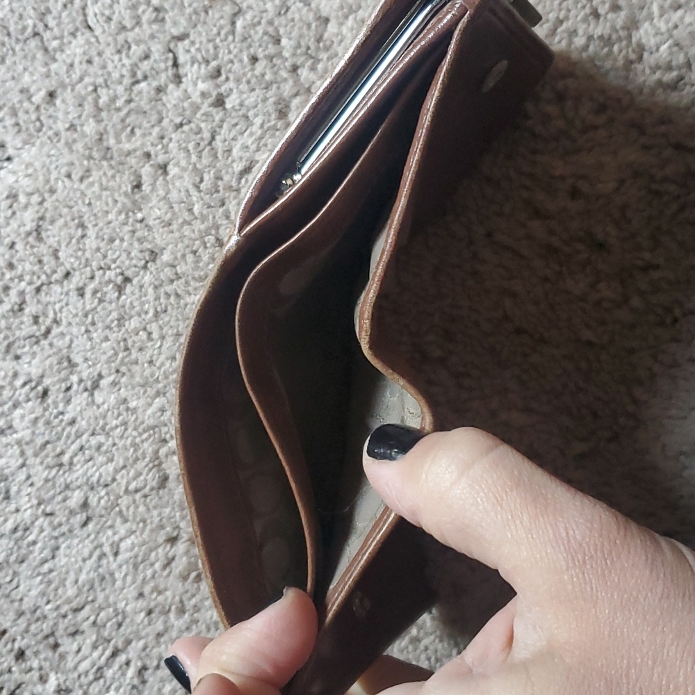 Coach Vintage Wallet - Picture 4 of 5